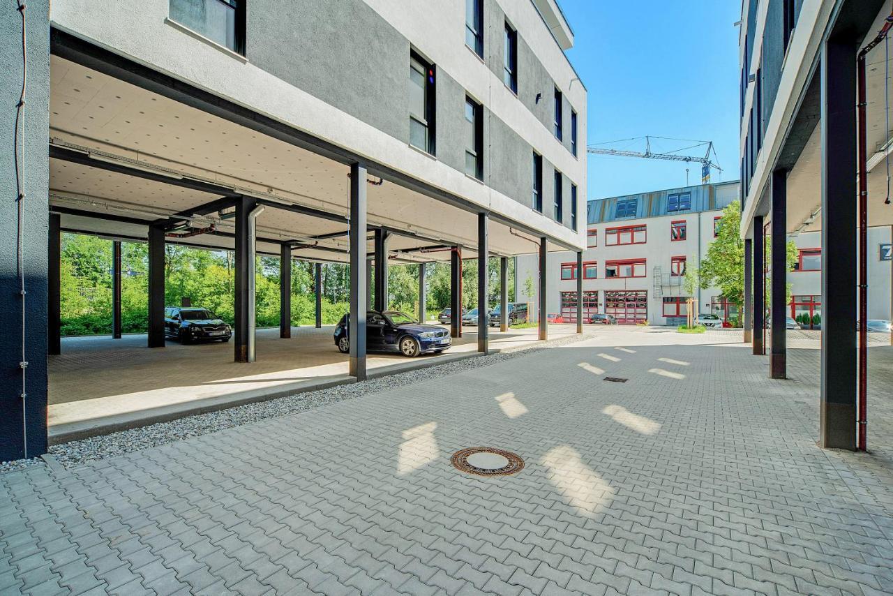 Bright: Rosenheim Aicherpark 外观 照片