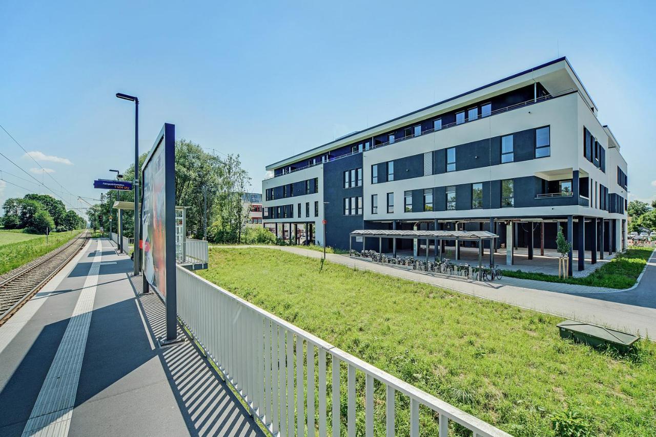 Bright: Rosenheim Aicherpark 外观 照片