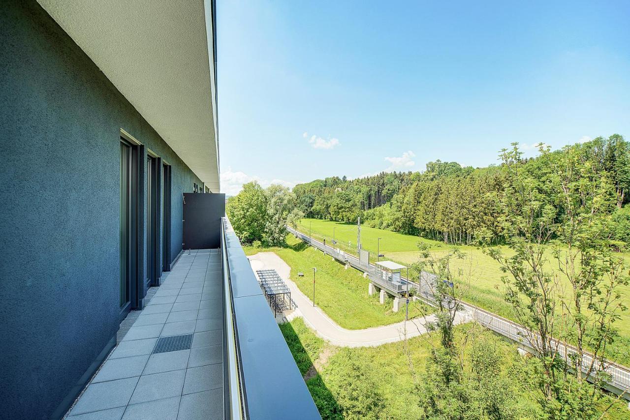 Bright: Rosenheim Aicherpark 外观 照片